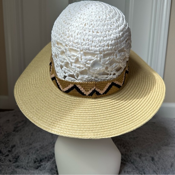 Intrend by MaxMara two-tones with zigzag decoration Hat Size: OS NWOT - Picture 8 of 12